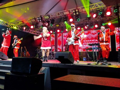 Uma noite para ficar na memória: Natal da ACIPA encanta a comunidade