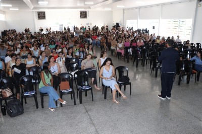 Semana Pedagógica 2026 é aberta oficialmente com acolhida, homenagens e formação aos profissionais da educação