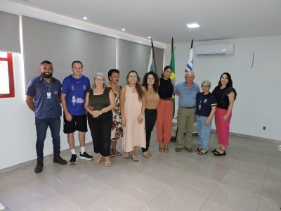 Conselho Municipal dos Direitos do Idoso analisa prestação de contas e delibera sobre parceria