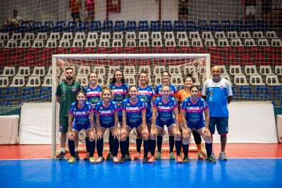 Futsal feminino de Palotina estreia no Paranaense  
