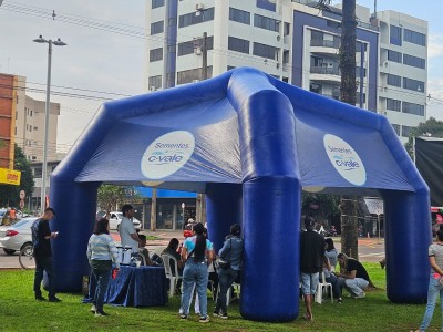 C.Vale realiza entrevistas de emprego na Praça Central durante a Semana da Inovação
