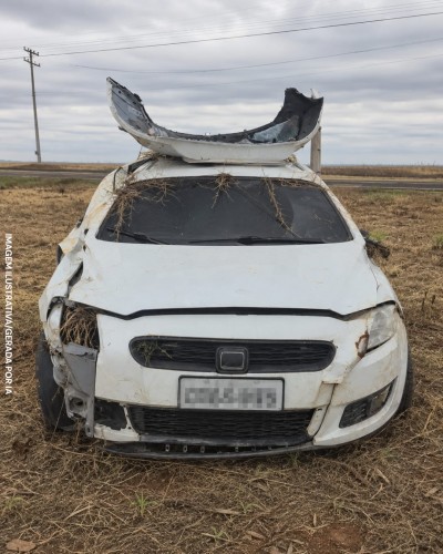T-Cross sai da pista e deixa duas pessoas feridas na PR-364, entre Palotina e Terra Roxa