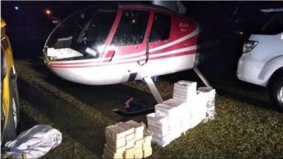 Polícia apreende helicóptero carregado com 140 quilos de drogas no interior do Paraná