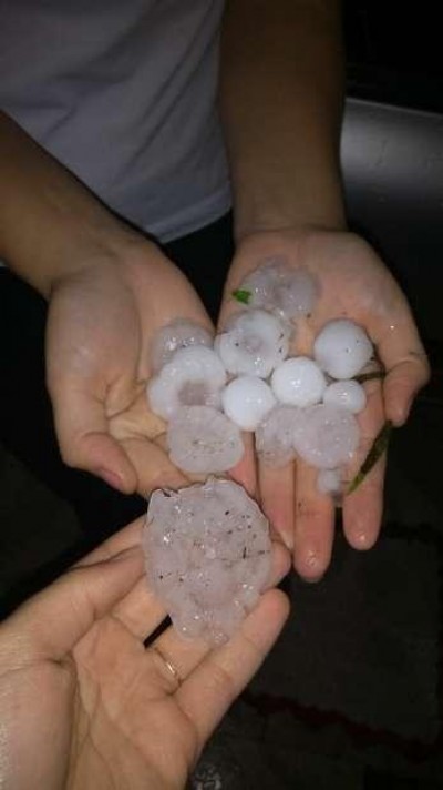 Chuva de granizo deixa estragos em Francisco Beltrão