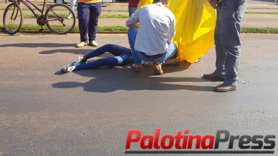 Palotina - Motociclista sofre queda após passar por lombada