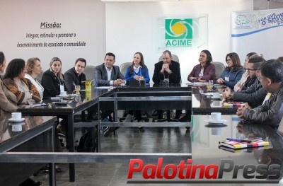 Acipa e Ponto de Atendimento ao Empreendedor participam de encontro regional